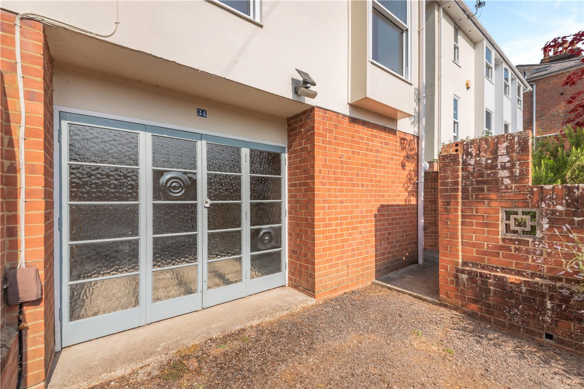 3 bedroom House, Edgar Road, Winchester, SO23 - Available, Image 11