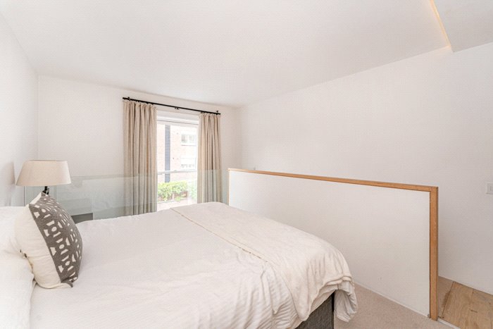 1 bedroom Flat, Airlie Gardens, Kensington, W8 - Available, Image 17