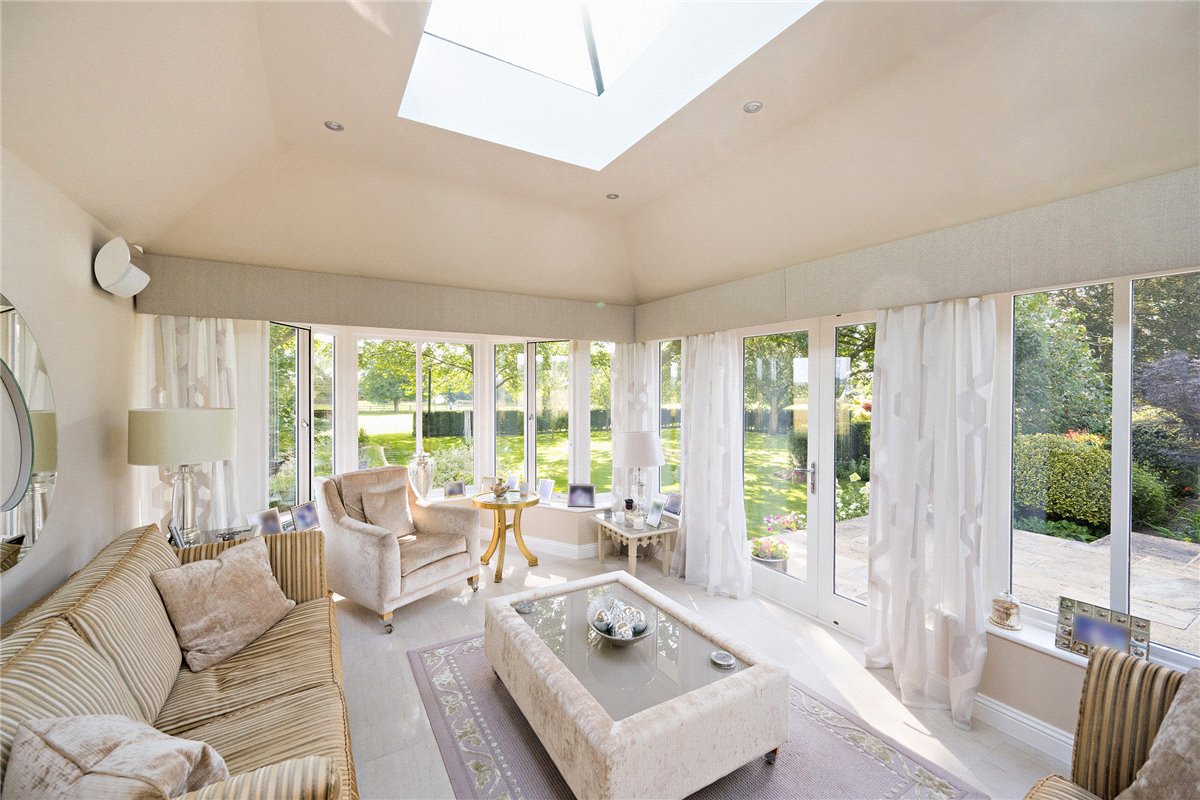 4 bedroom House, Woodgate Lane, Weeton, LS17 - Available, Image 15