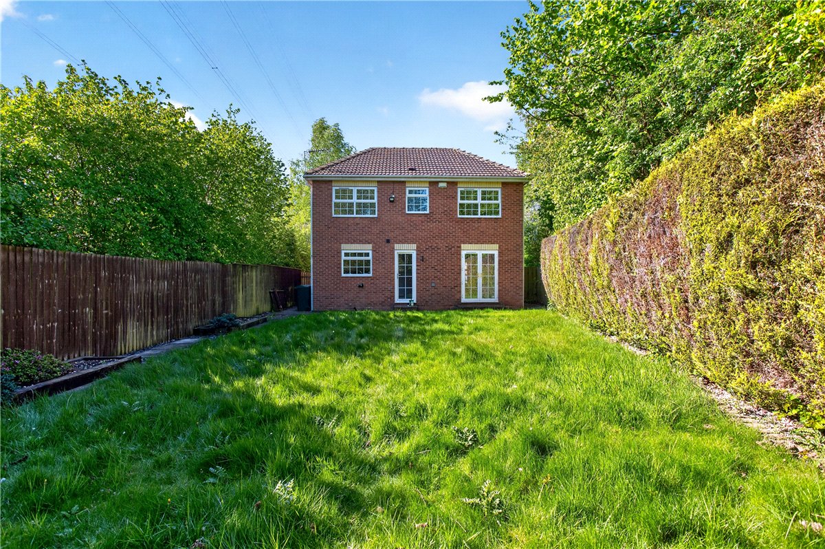4 bedroom House, Wood Fields, Bramley, S66 - Let Agreed, Image 10