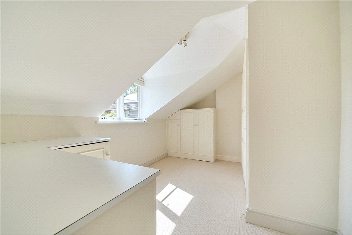 5 bedroom House, Calstone, Calne, SN11 - Available, Image 12