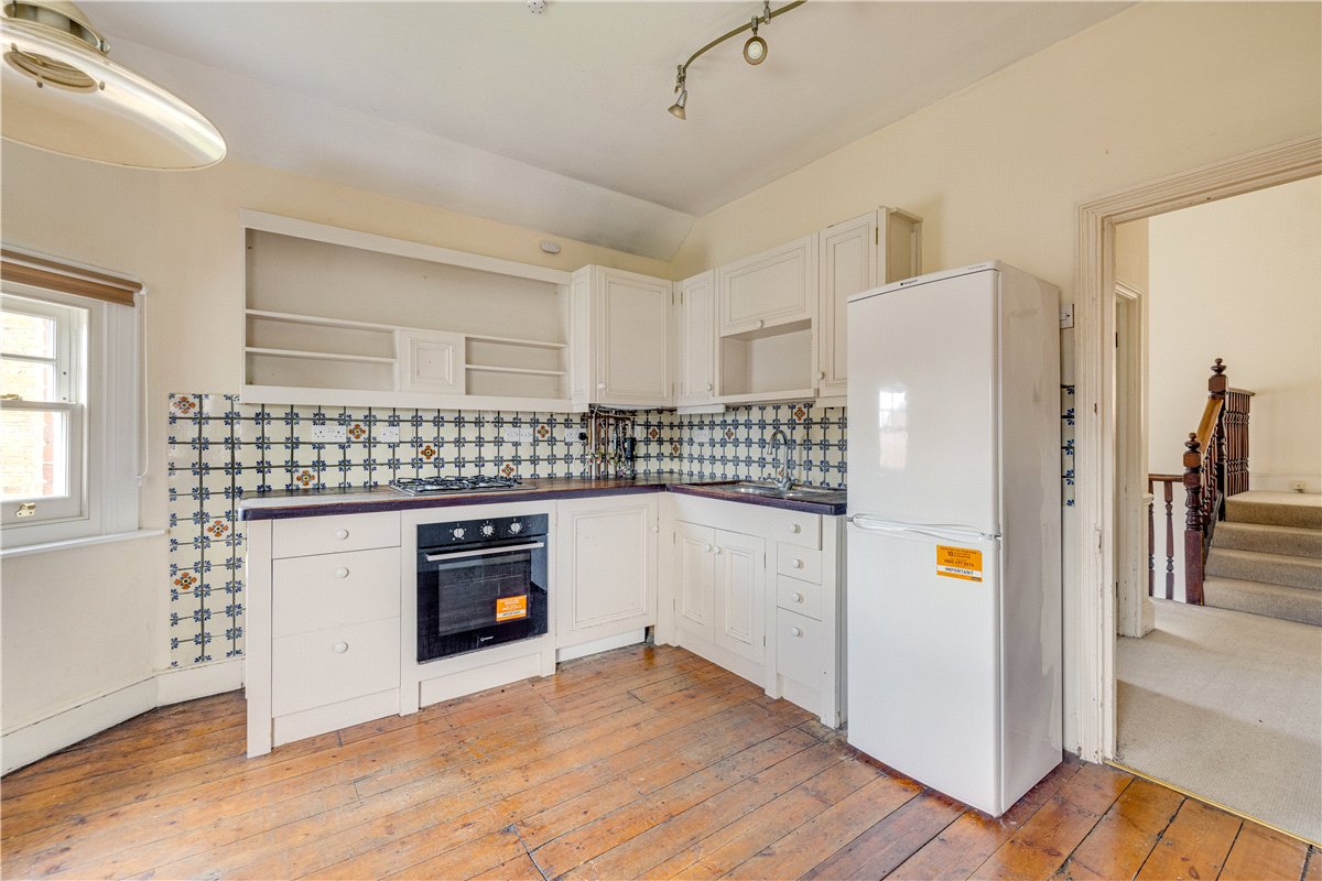 2 bedroom Flat, Wexford Road, Balham, SW12 - Available, Image 3