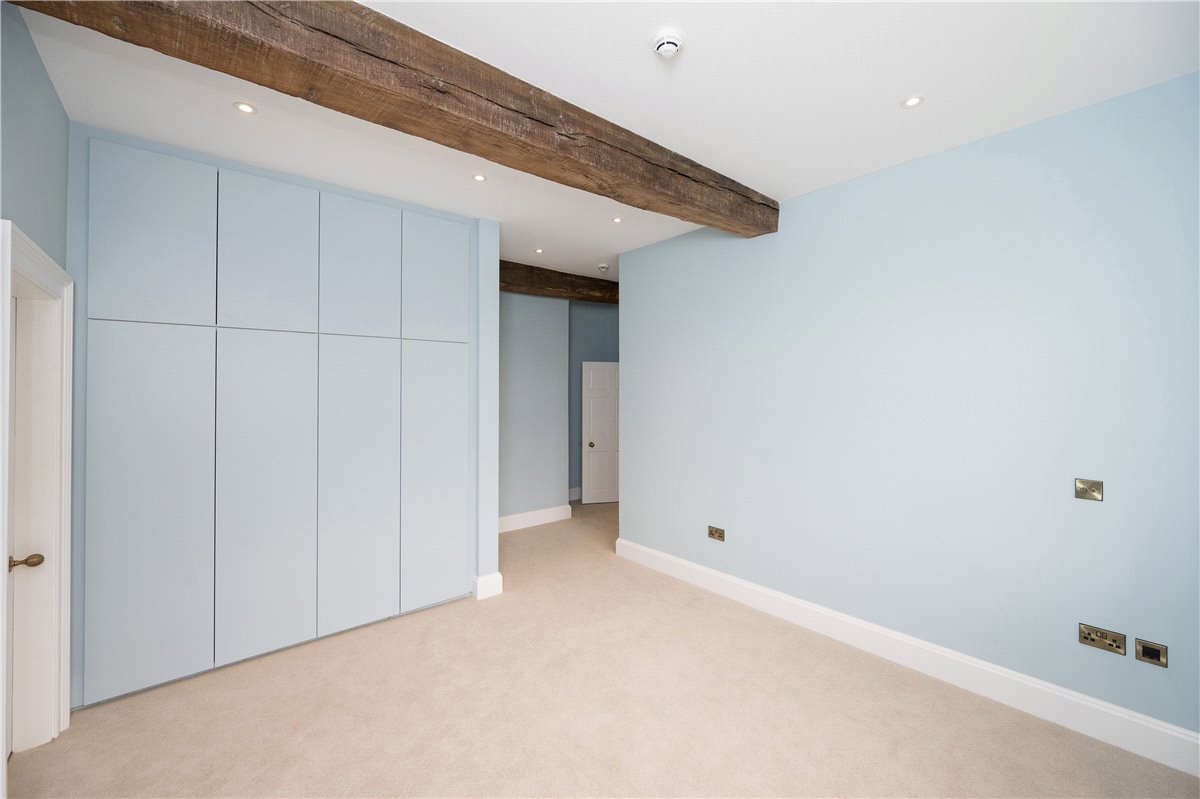2 bedroom Flat, Shrewsbury, Ledston Hall, Back Newton Lane, WF10 - , Image 17