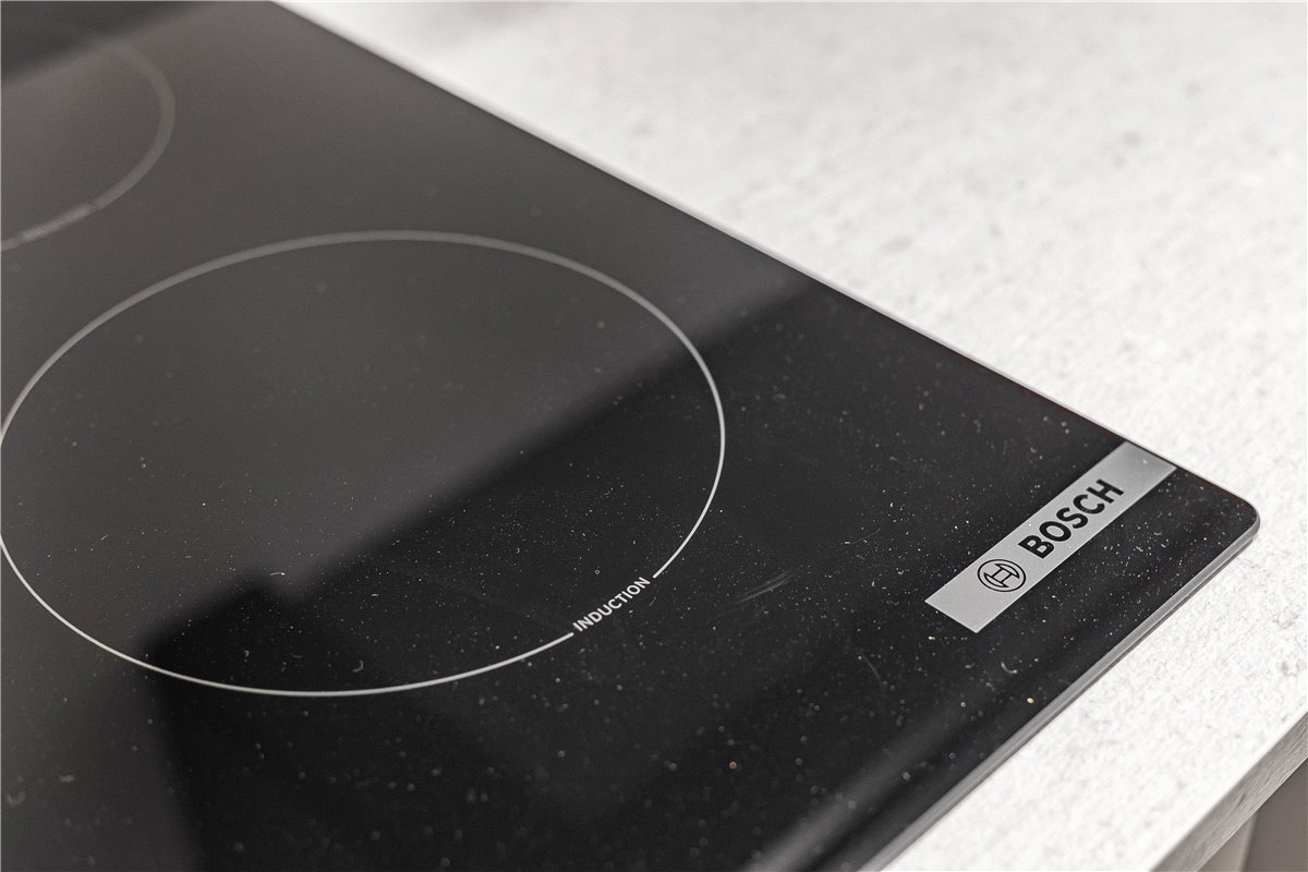 1 bedroom Flat, Walton Street, Oxford, OX2 - Sold, Image 2