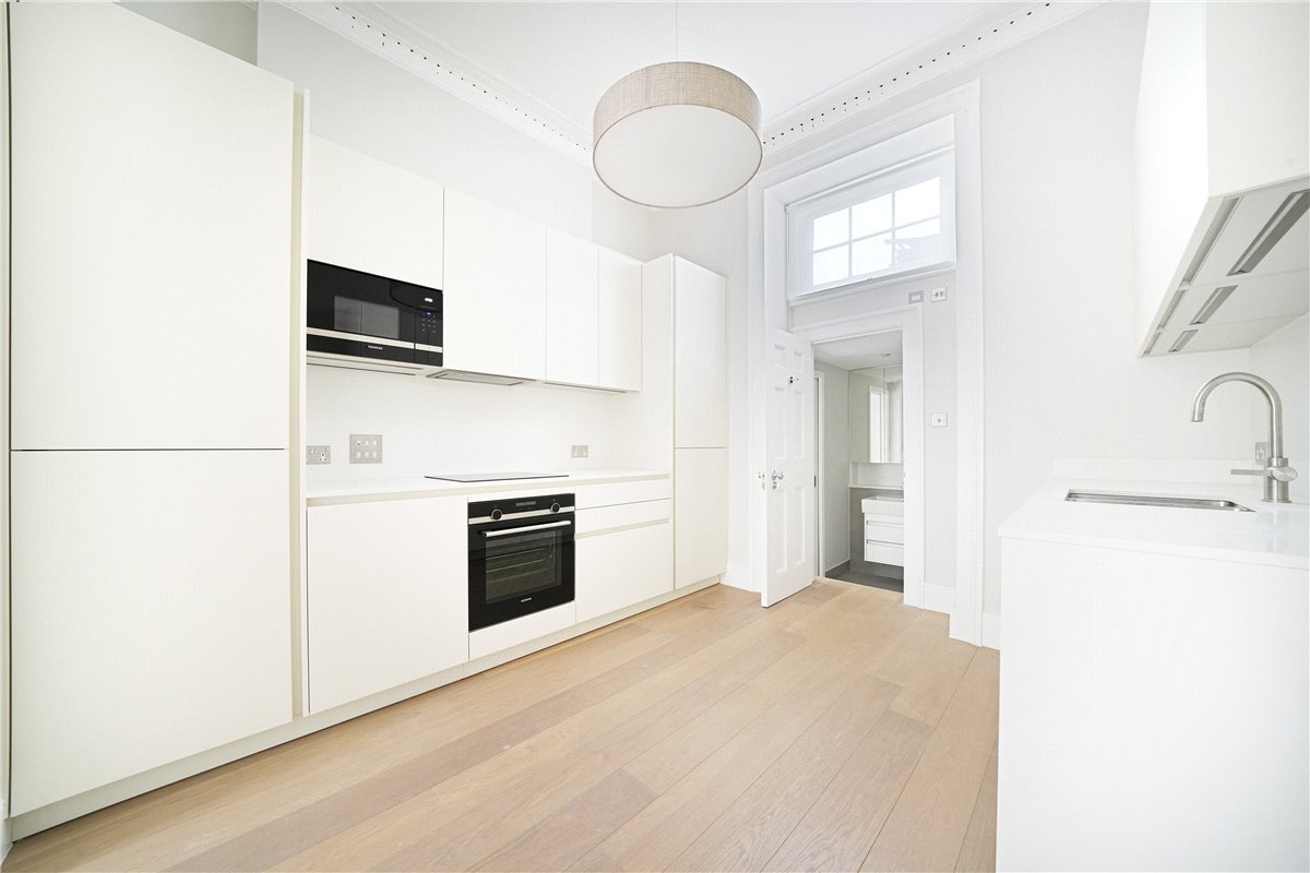 1 bedroom Flat, Wyndham Place, Marylebone, W1H - Available