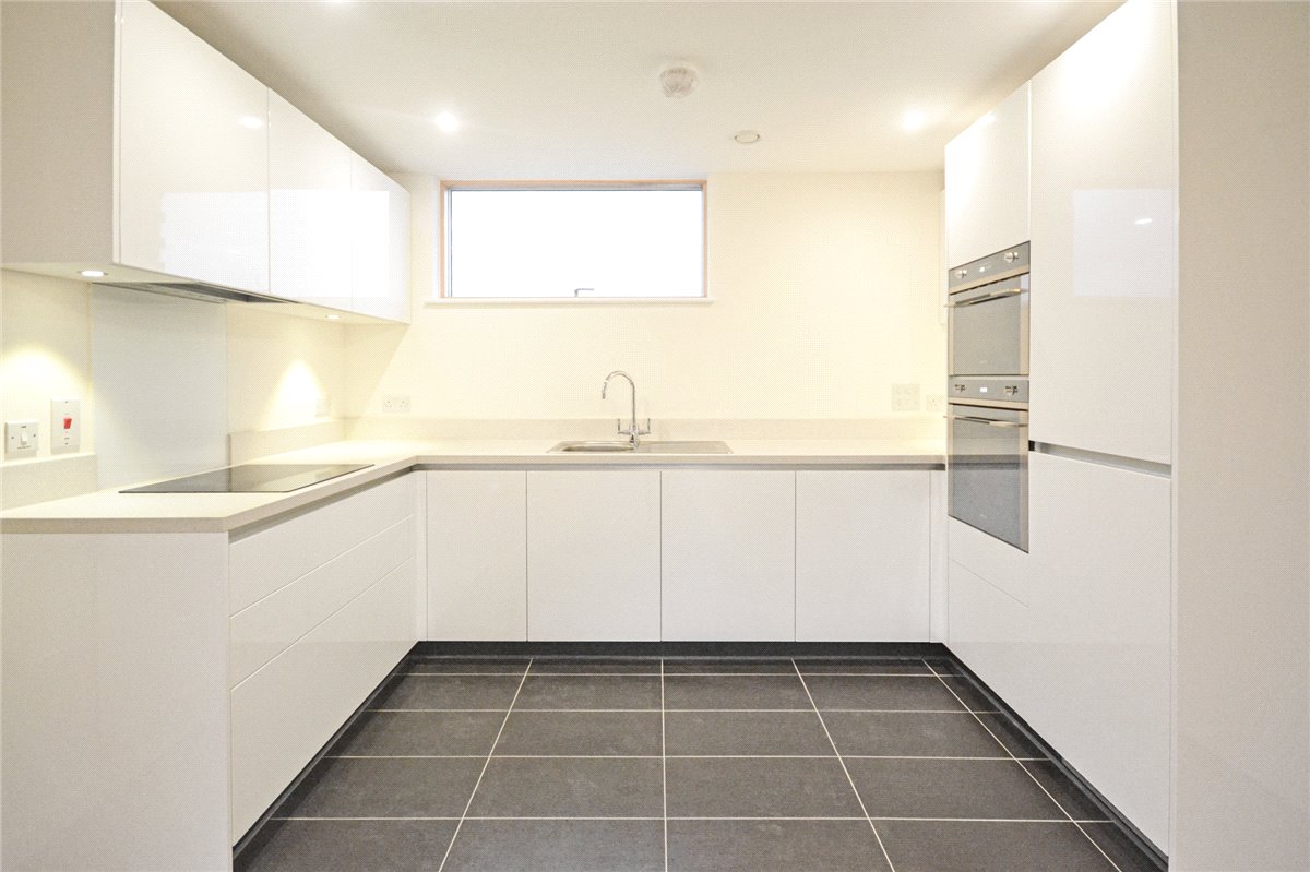 1 bedroom Flat, Addenbrookes Road, Trumpington, CB2 - Sold, Image 3