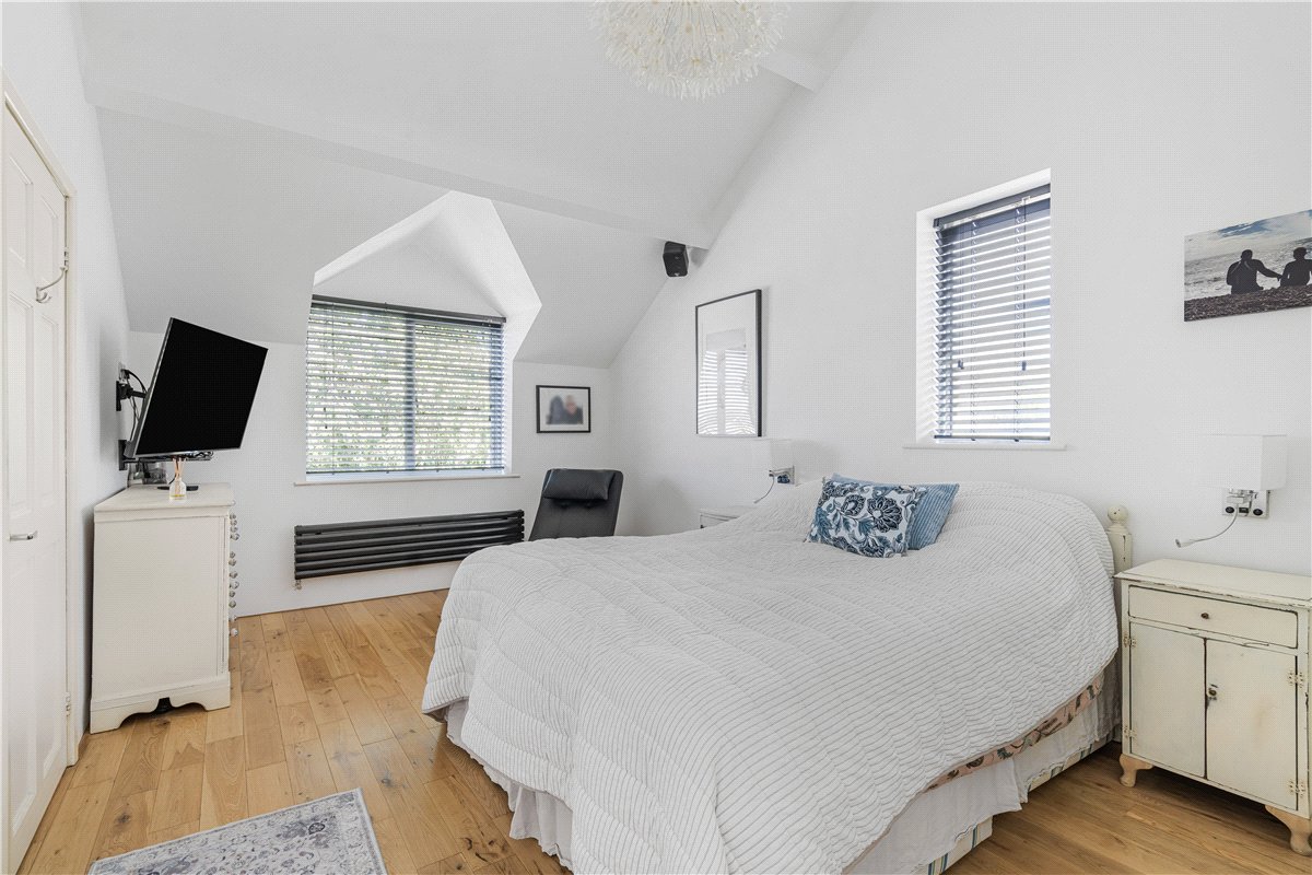 4 bedroom House, Heyford Road, Somerton, OX25 - Available, Image 15