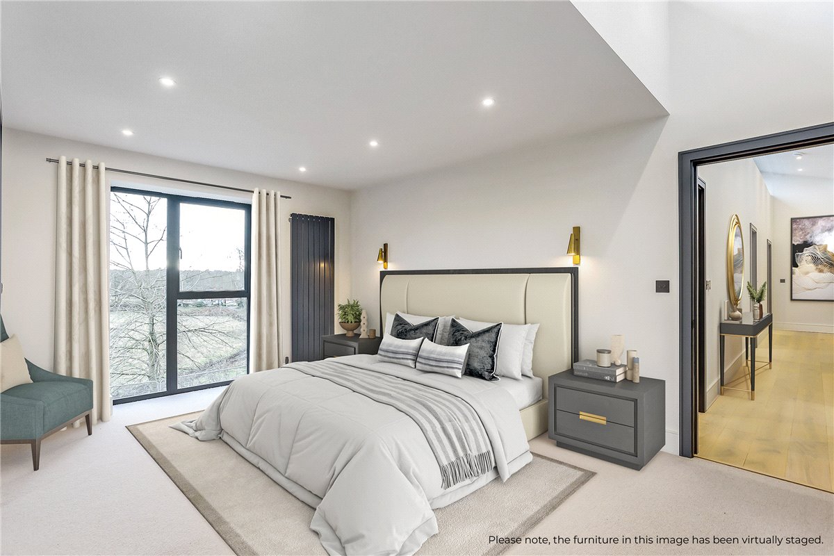 4 bedroom House, Speen Lane, Newbury, RG14 - Available, Image 15