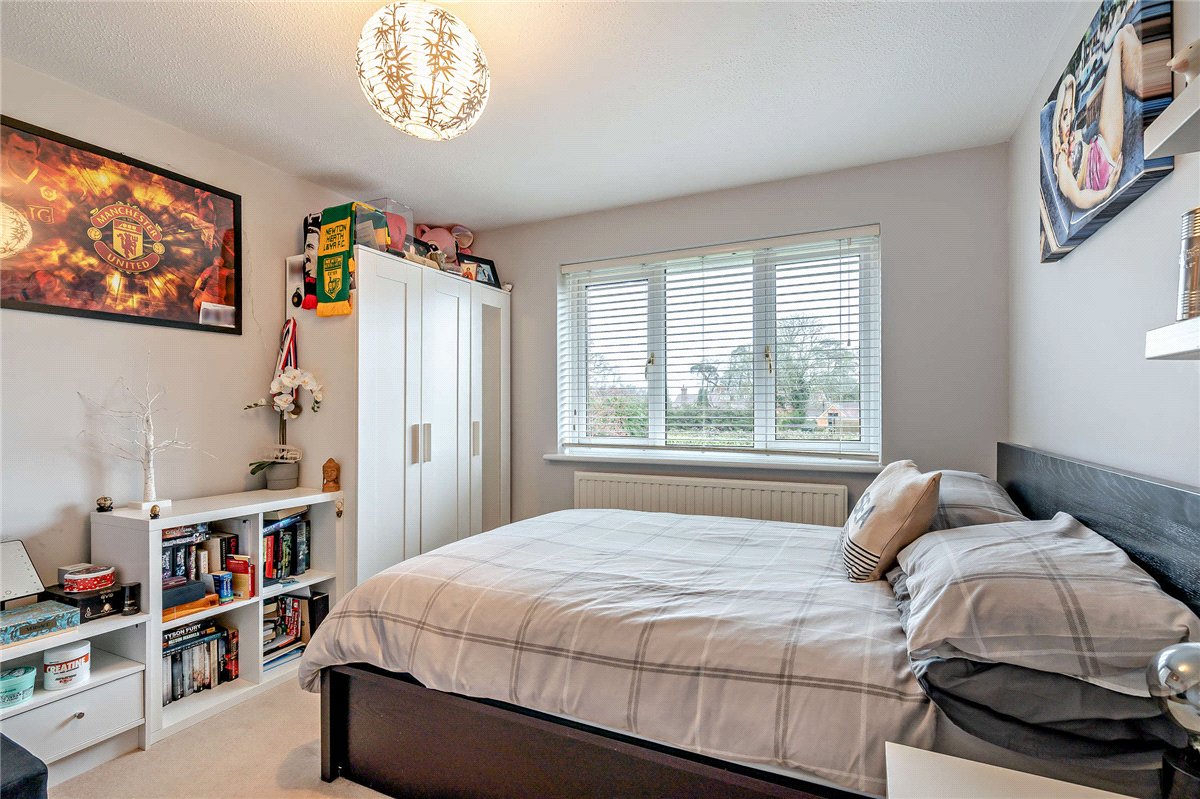 4 bedroom House, Copnor Close, Woolton Hill, RG20 - Sold STC, Image 2
