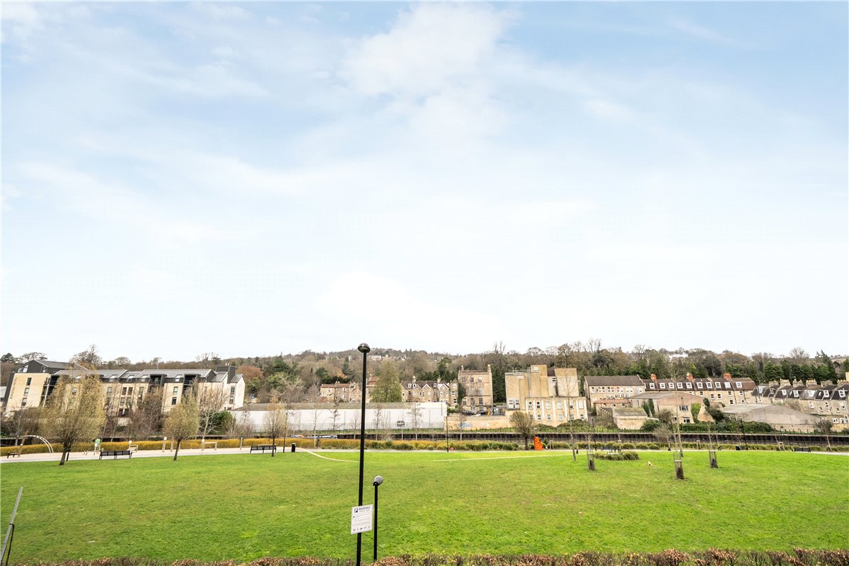 2 bedroom Flat, Percy Terrace, Bath, BA2 - Sold STC, Image 5