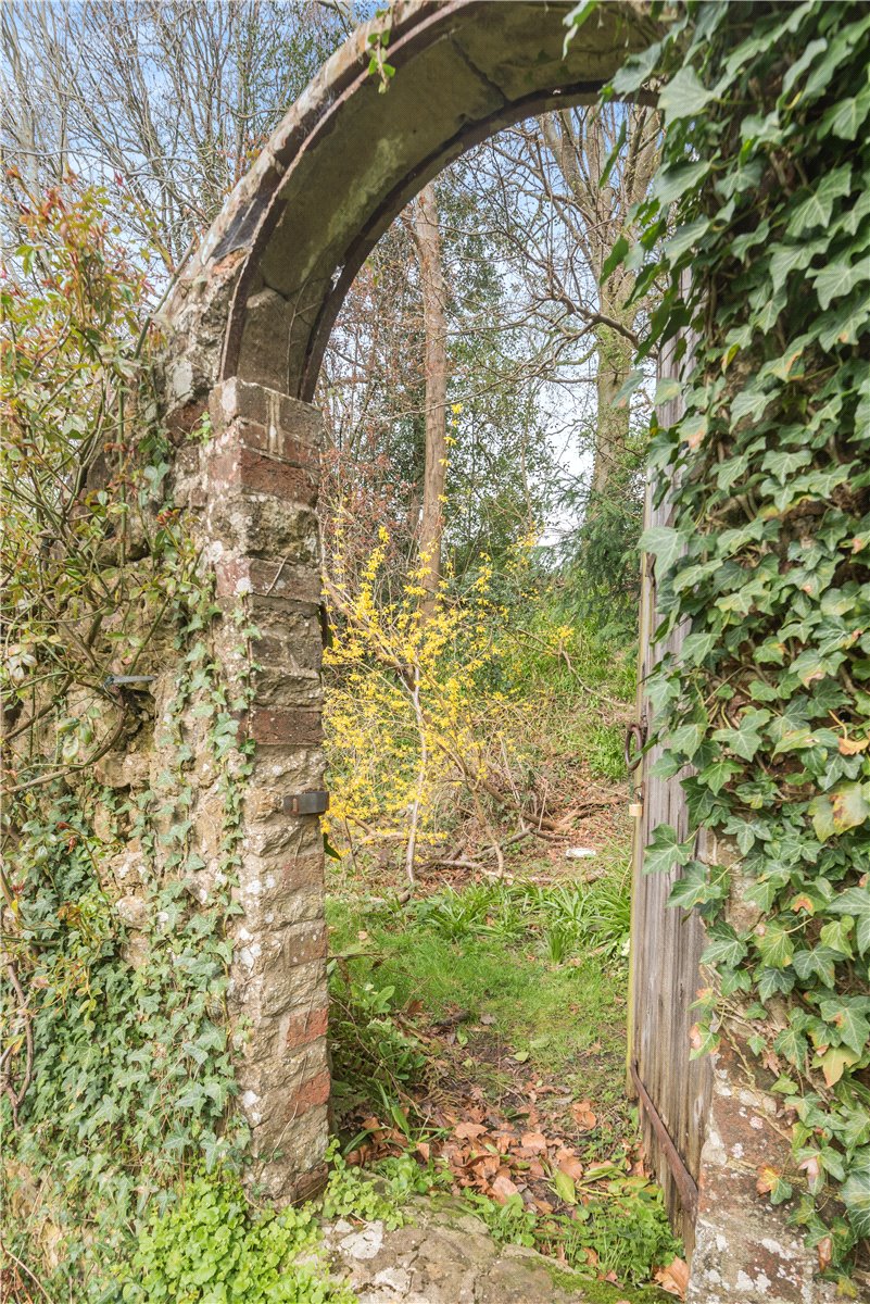 4 bedroom House, Station Road, Petersfield, GU31 - Sold, Image 4