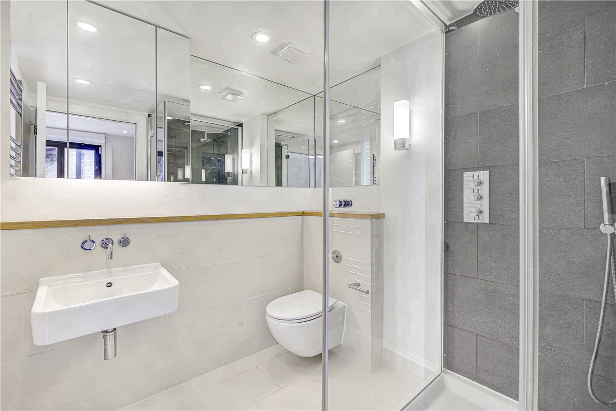 3 bedroom House, Cavendish Mews South, Marylebone, W1W - Available, Image 10