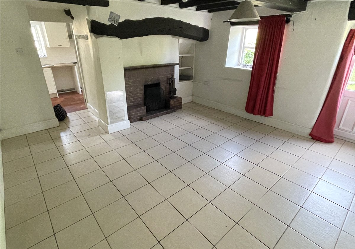 2 bedroom House, Wrexham Road, Pontblyddyn, CH7 - Available, Image 5