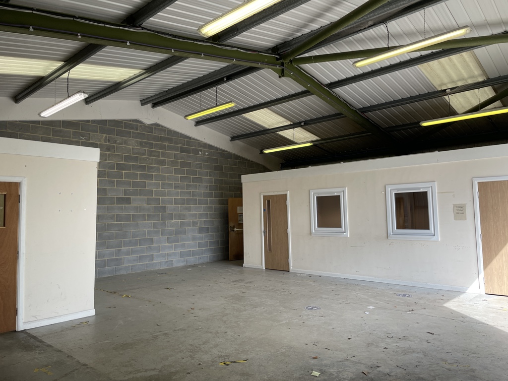 1328 Sq Ft, Unit 5c Saltergate Business Park Burley Bank Road, Harrogate, HG3 - Available, Image 6
