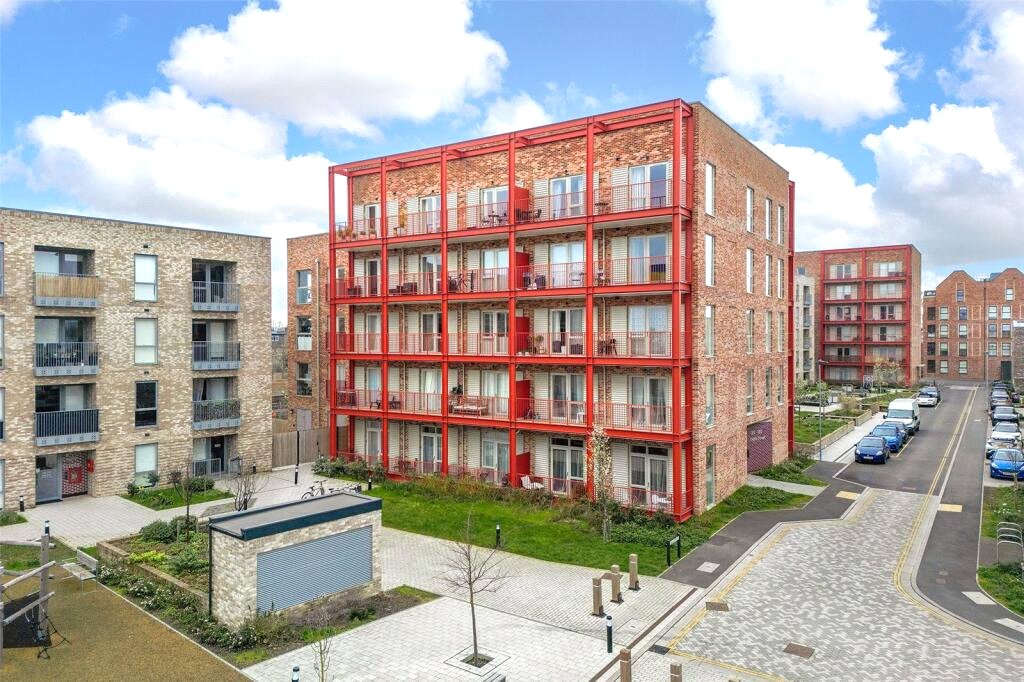 2 bedroom Flat, Eagle Street, Cambridge, CB1 - Available