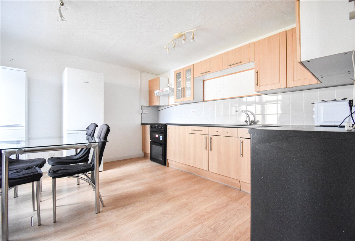 2 bedroom Flat, Albemarle Way, Cambridge, CB4 - Let Agreed, Image 3