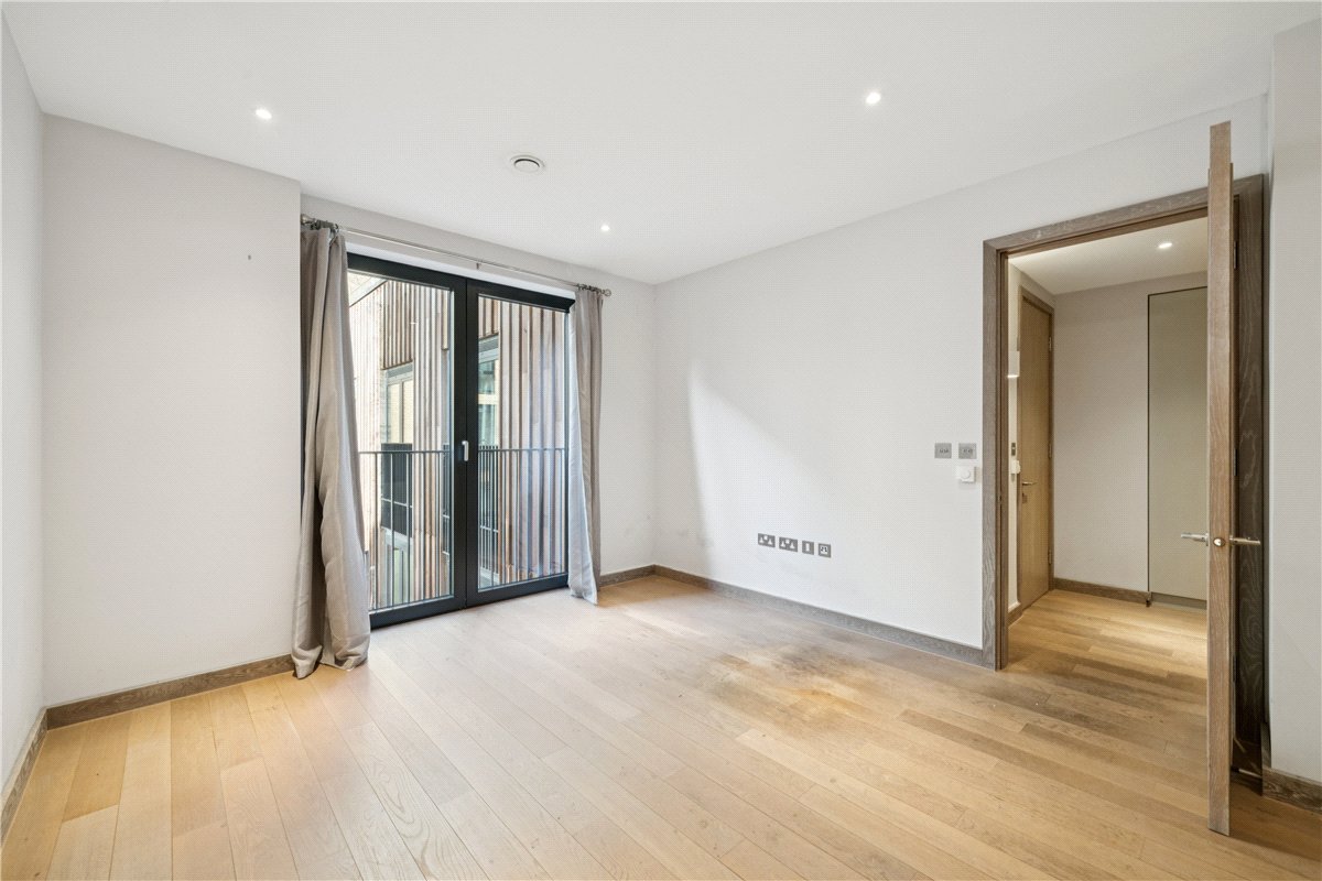 0 bedroom Flat, Chivers Passage, London, SW18 - Available, Image 3