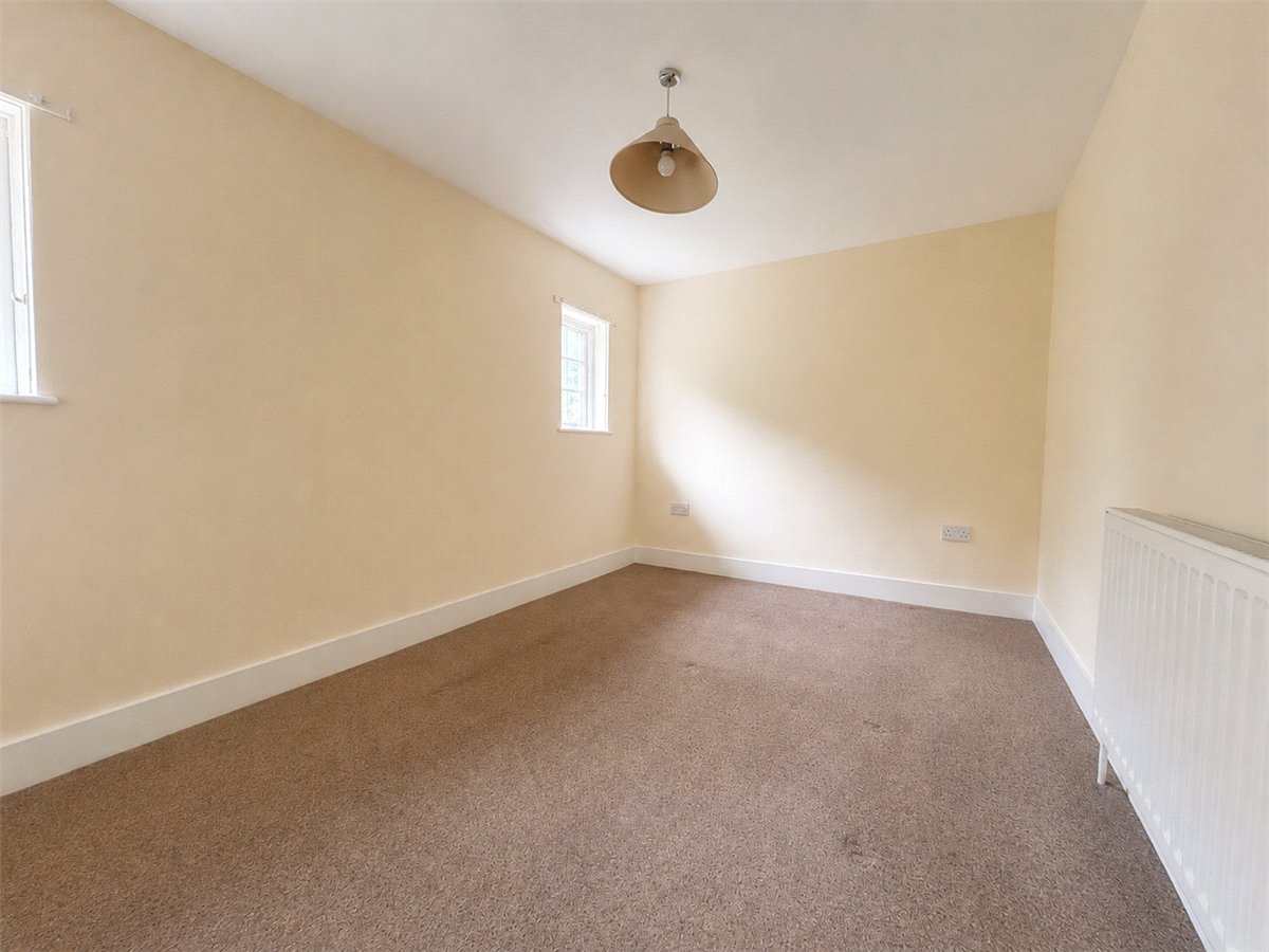 3 bedroom House, East Stratton, Winchester, SO21 - Available, Image 7