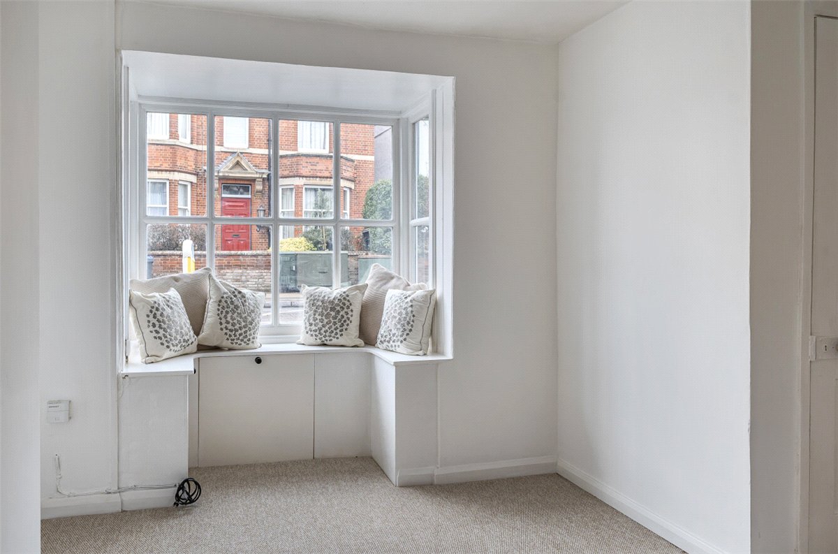 2 bedroom House, London Road, Marlborough, SN8 - Sold, Image 9