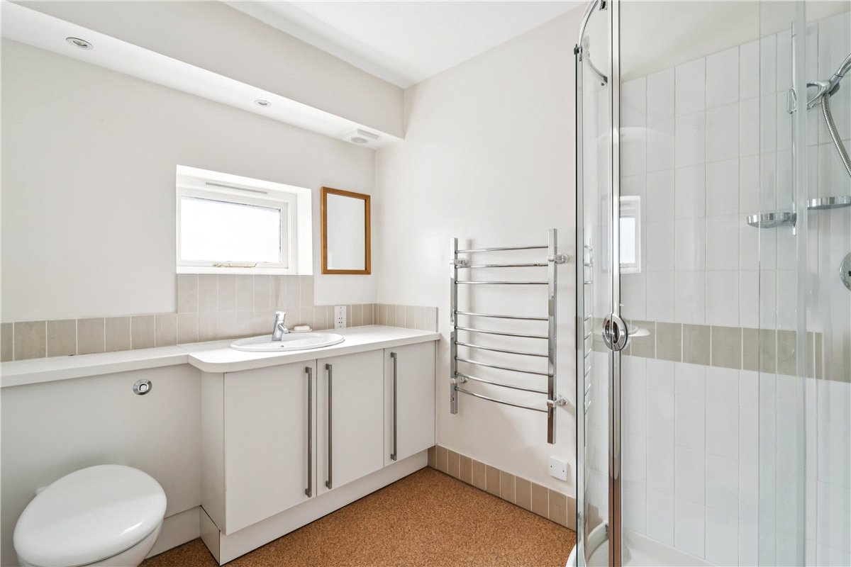 4 bedroom House, Finlay Street, London, SW6 - Available, Image 15