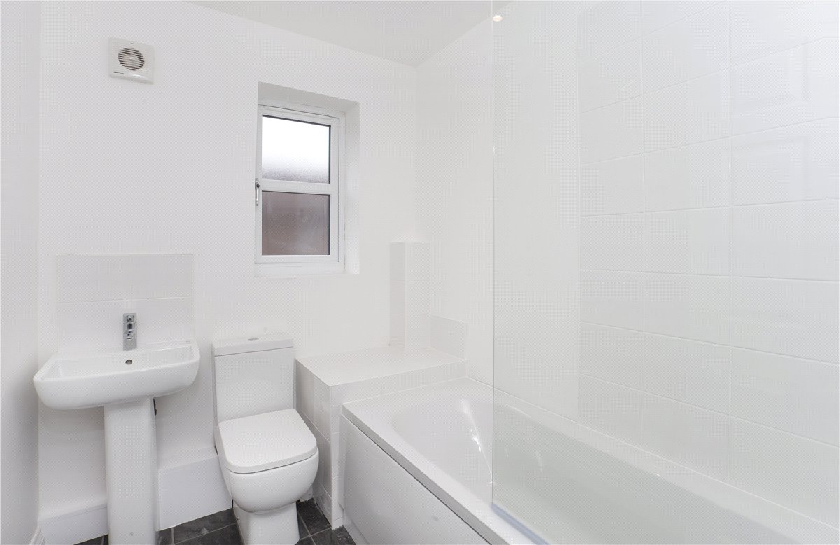 3 bedroom House, Millgate Court, Selby, YO8 - Let Agreed, Image 4