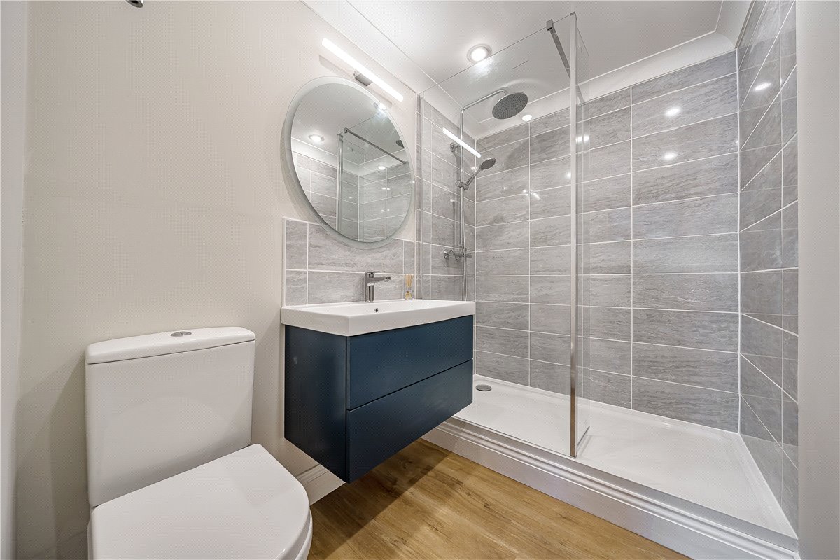 2 bedroom Flat, Victoria Bridge Road, Bath, BA1 - Sold, Image 7