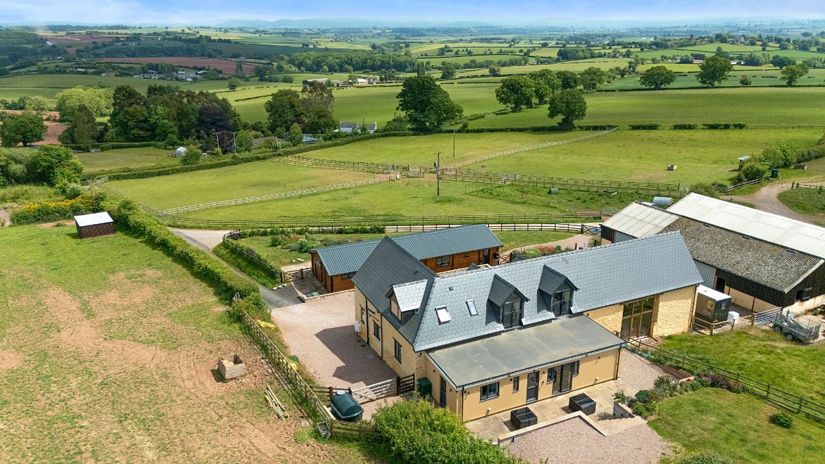 9 bedroom House, St. Weonards, Hereford, HR2 - Available, Image 21