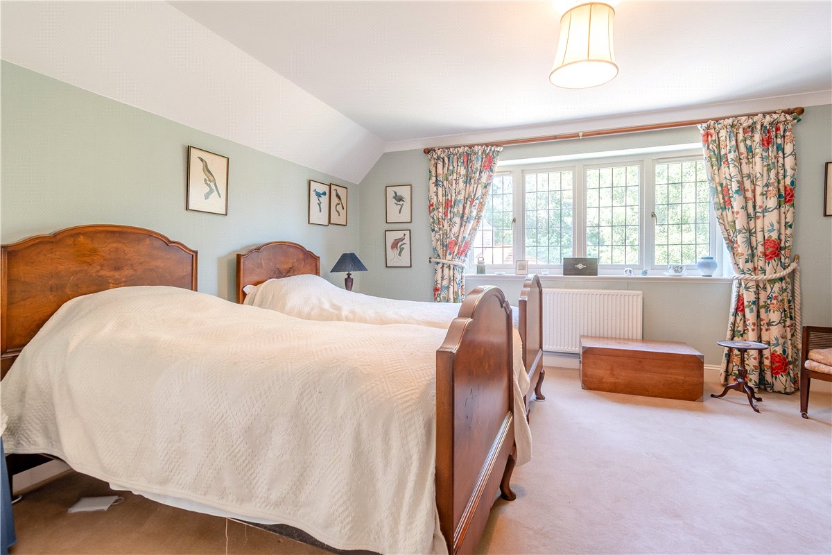 4 bedroom House, Rossett Green Lane, Harrogate, HG2 - Available, Image 10