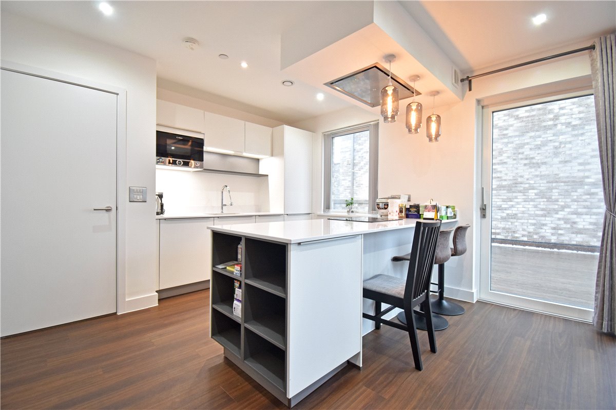 2 bedroom Flat, Eddington Avenue, Cambridge, CB3 - , Image 1