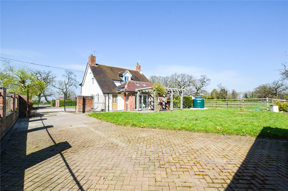 3 bedroom House, Nantwich Road, Minshull Vernon, CW10 - Let Agreed, Image 13