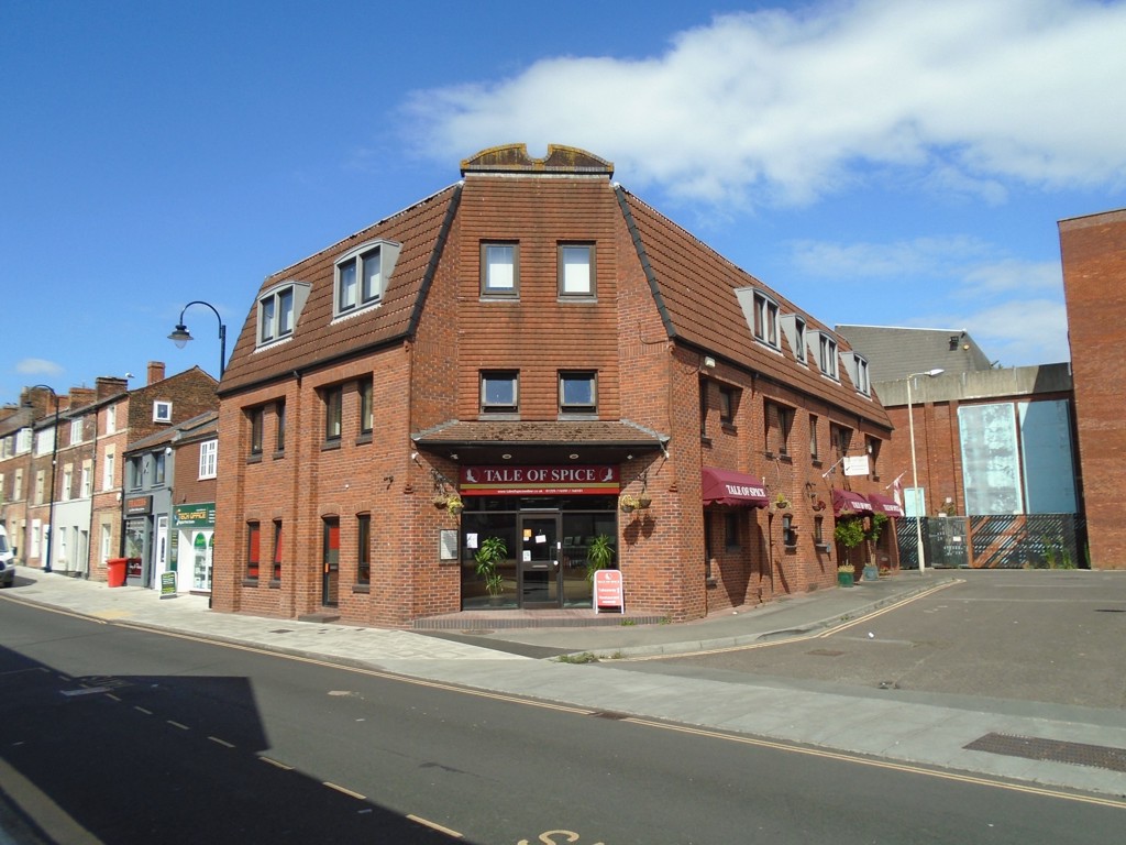 602 Sq Ft, 52 Castle Street, Trowbridge, BA14 - Available