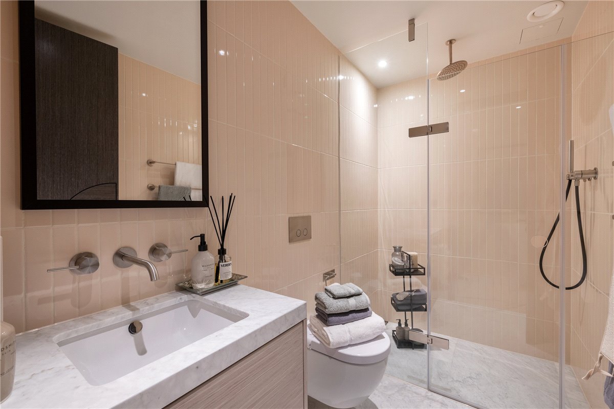 4 bedroom Flat, Waterfront Drive, Chelsea Waterfront, SW10 - Available, Image 5