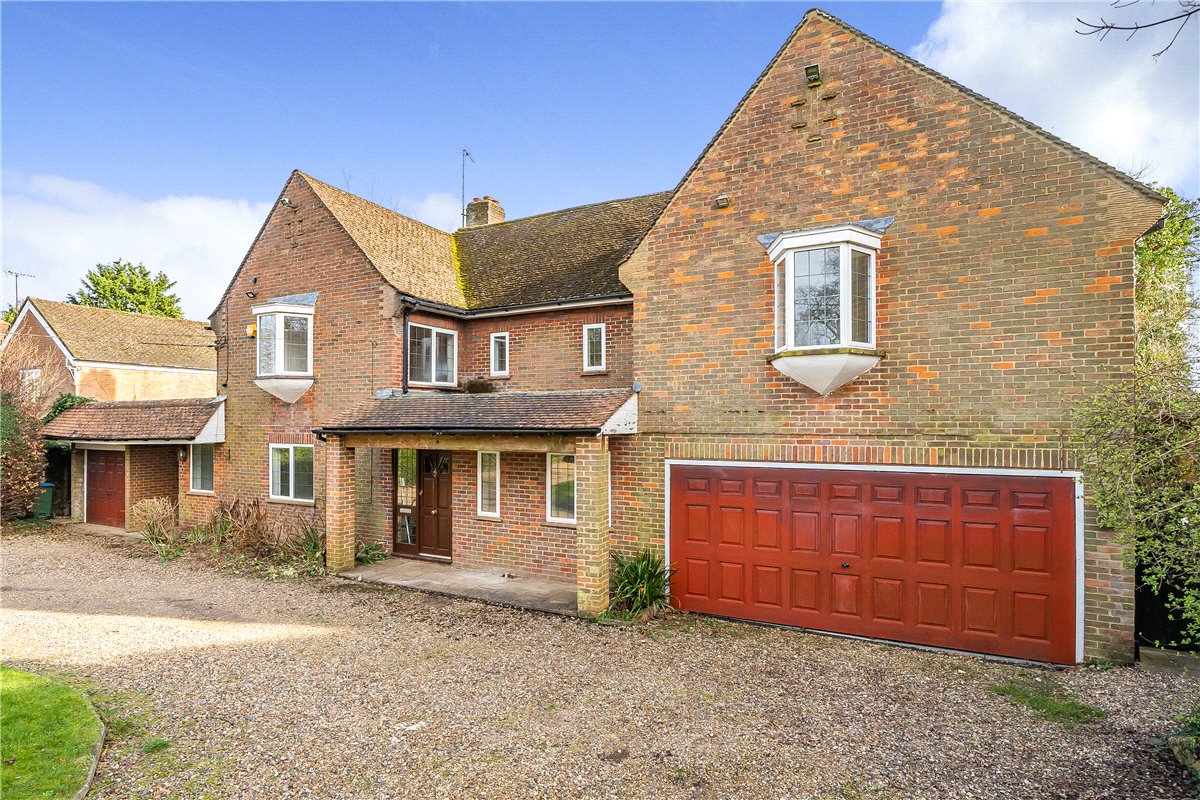 5 bedroom House, Bacombe Lane, Wendover, HP22 - Available, Image 15