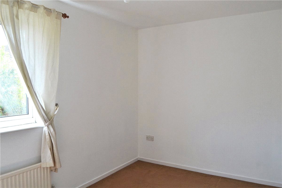 2 bedroom House, Wilfred Way, Thatcham, RG19 - Sold STC, Image 2