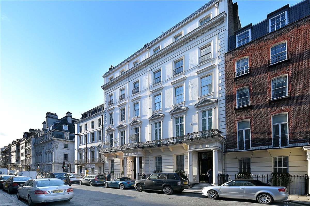 4 bedroom Flat, Upper Grosvenor Street, Mayfair, W1K - Available, Image 19