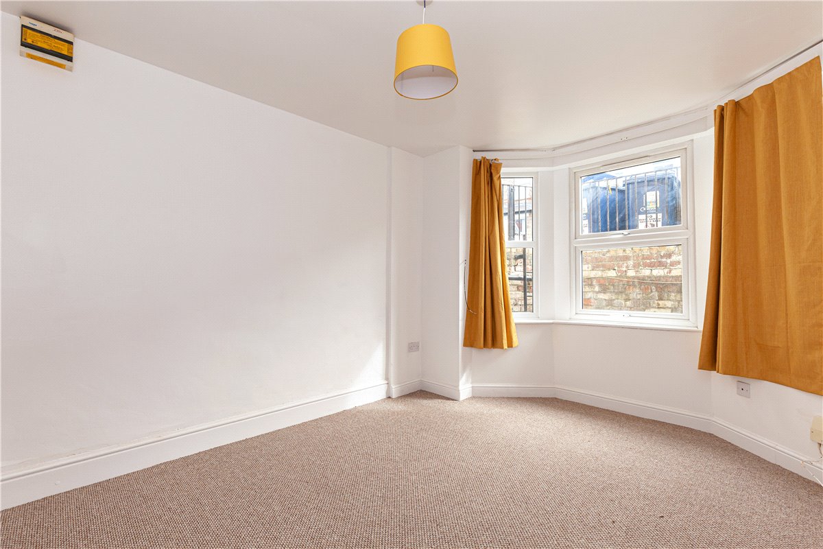1 bedroom Flat, Bullingdon Road, Oxford, OX4 - , Image 2