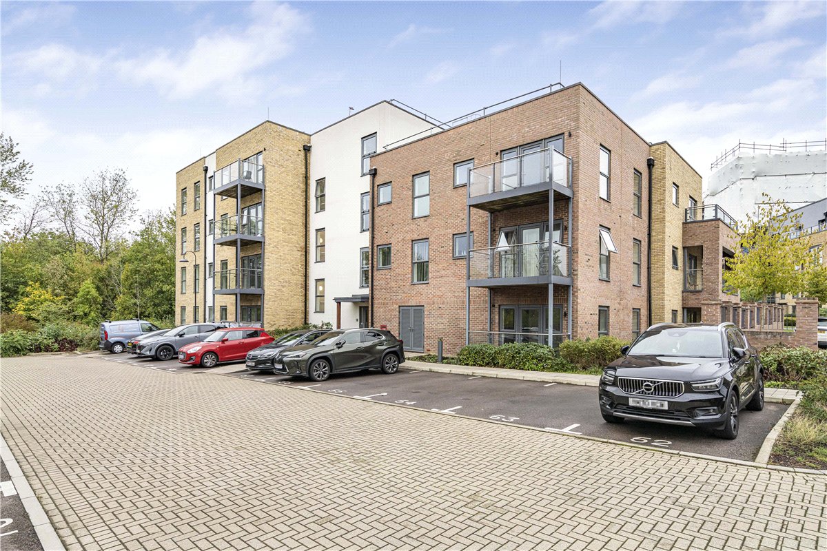 2 bedroom Flat, Atlas Way, Oakgrove, MK10 - Available, Image 3