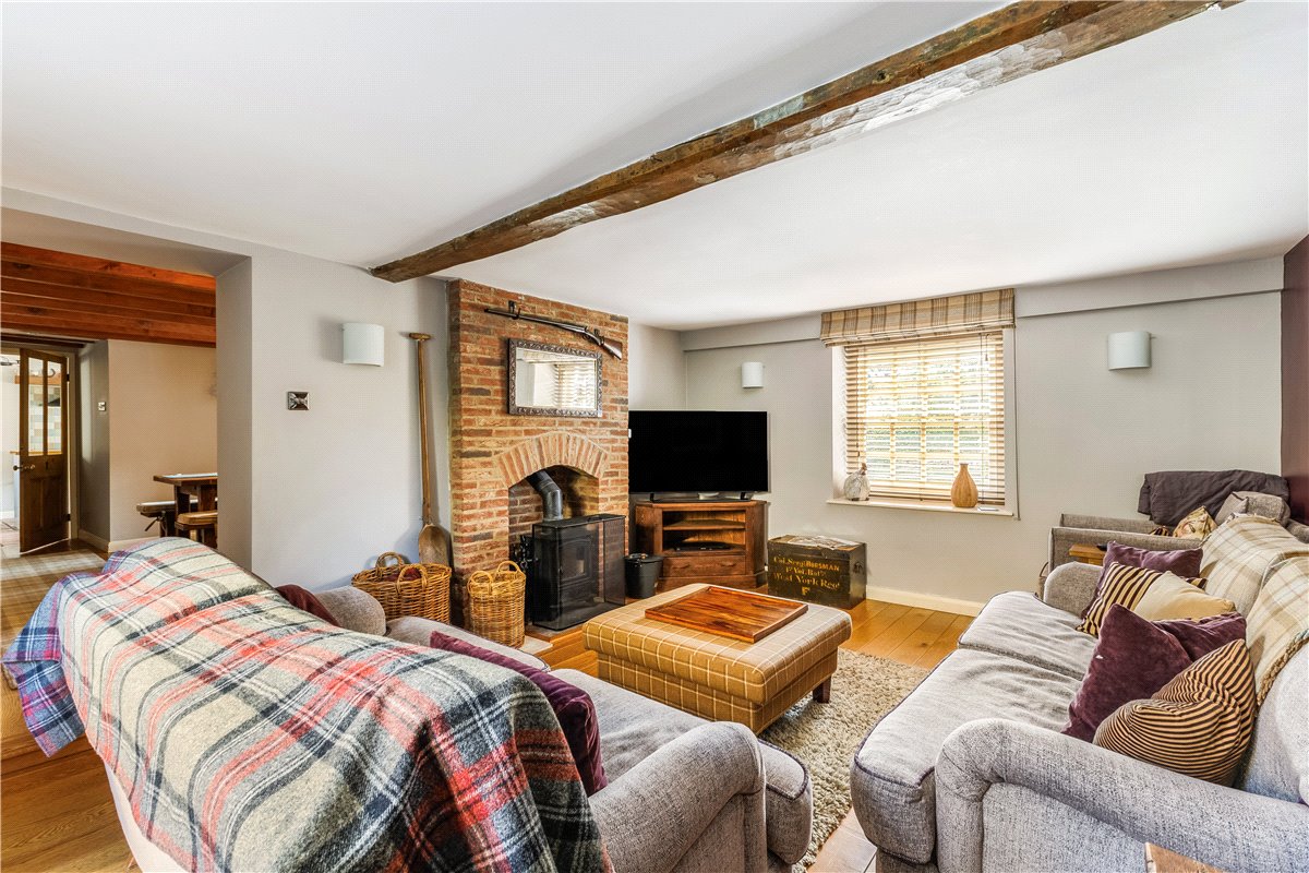 3 bedroom House, Main Street, Westow, YO60 - Available, Image 17