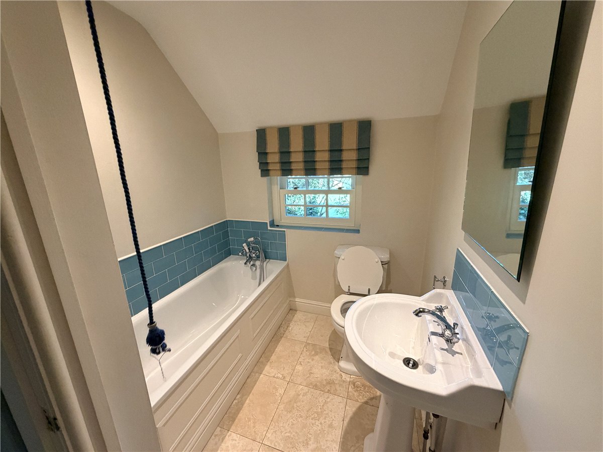 5 bedroom House, Angram, York, YO23 - , Image 12