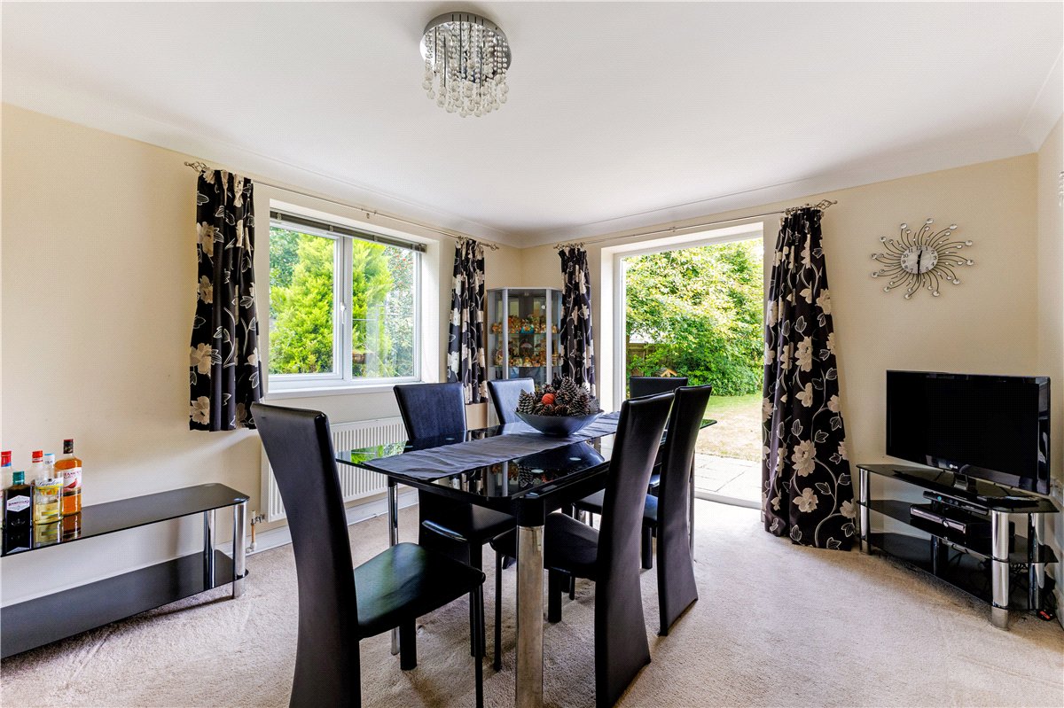 3 bedroom House, Eastsands, Burbage, SN8 - Available, Image 12