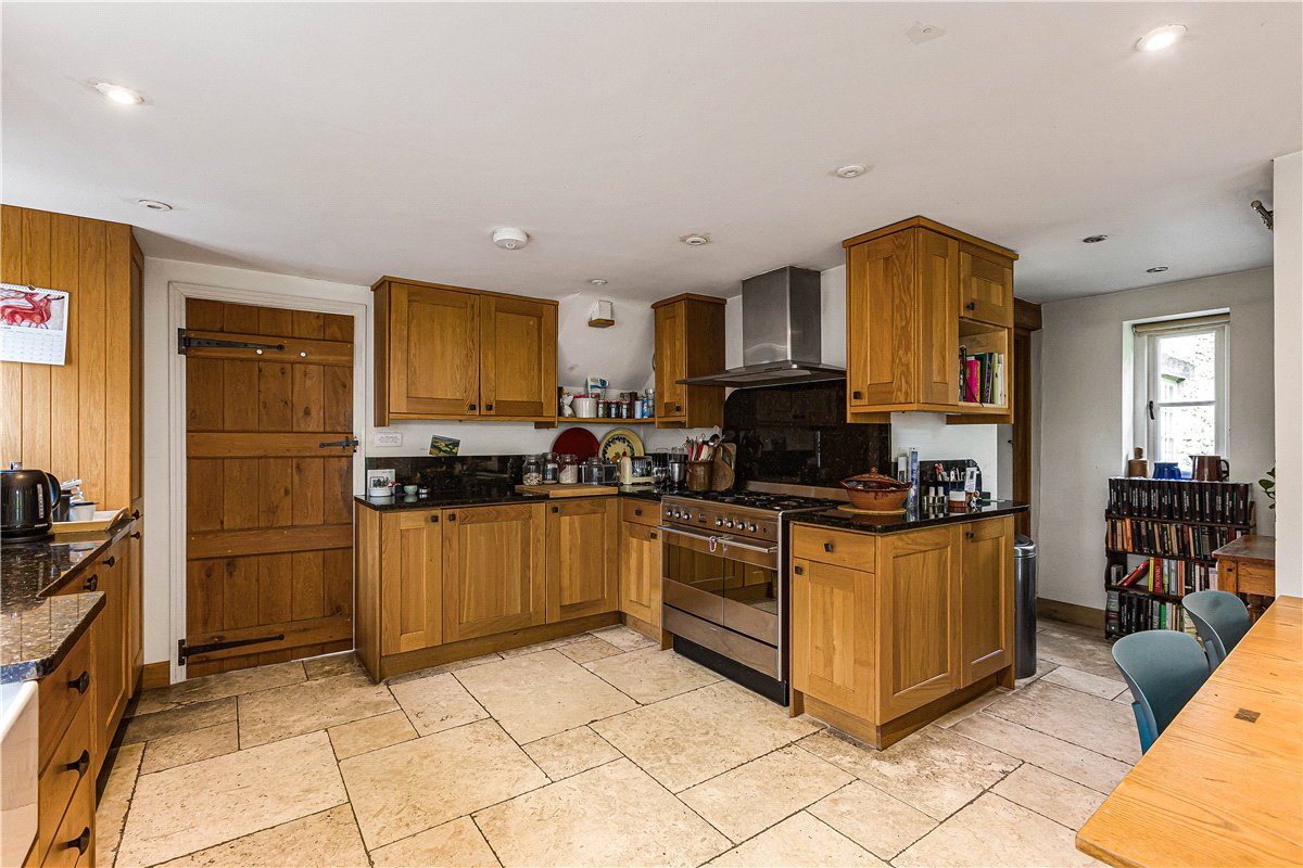 5 bedroom Cottage, Wolvercote Green, Oxford, OX2 - Available, Image 2