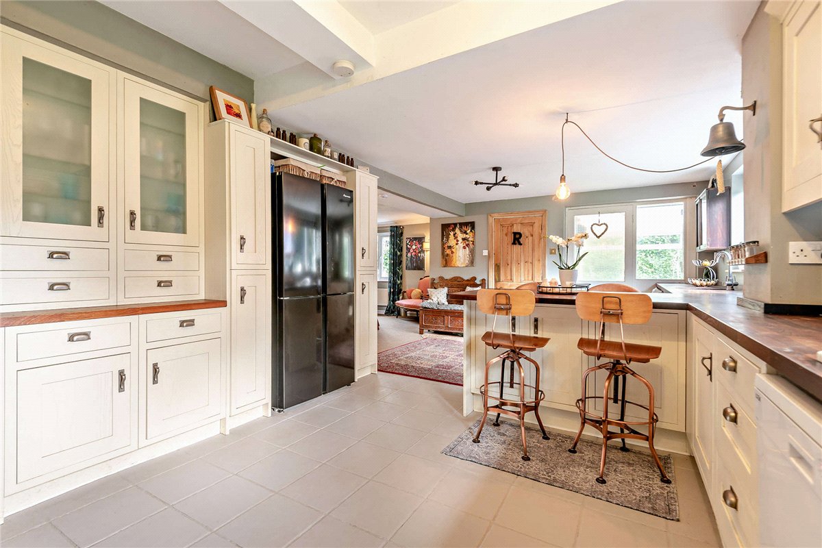 4 bedroom House, Broadlayings, Woolton Hill, RG20 - Sold, Image 13