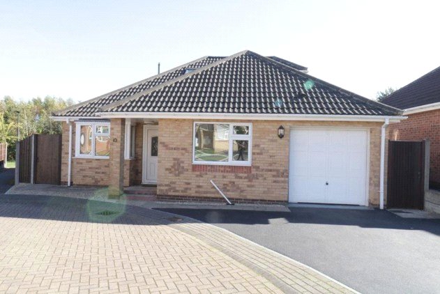 3 bedroom Bungalow, Nascot Close, Bramley, S66 - Available