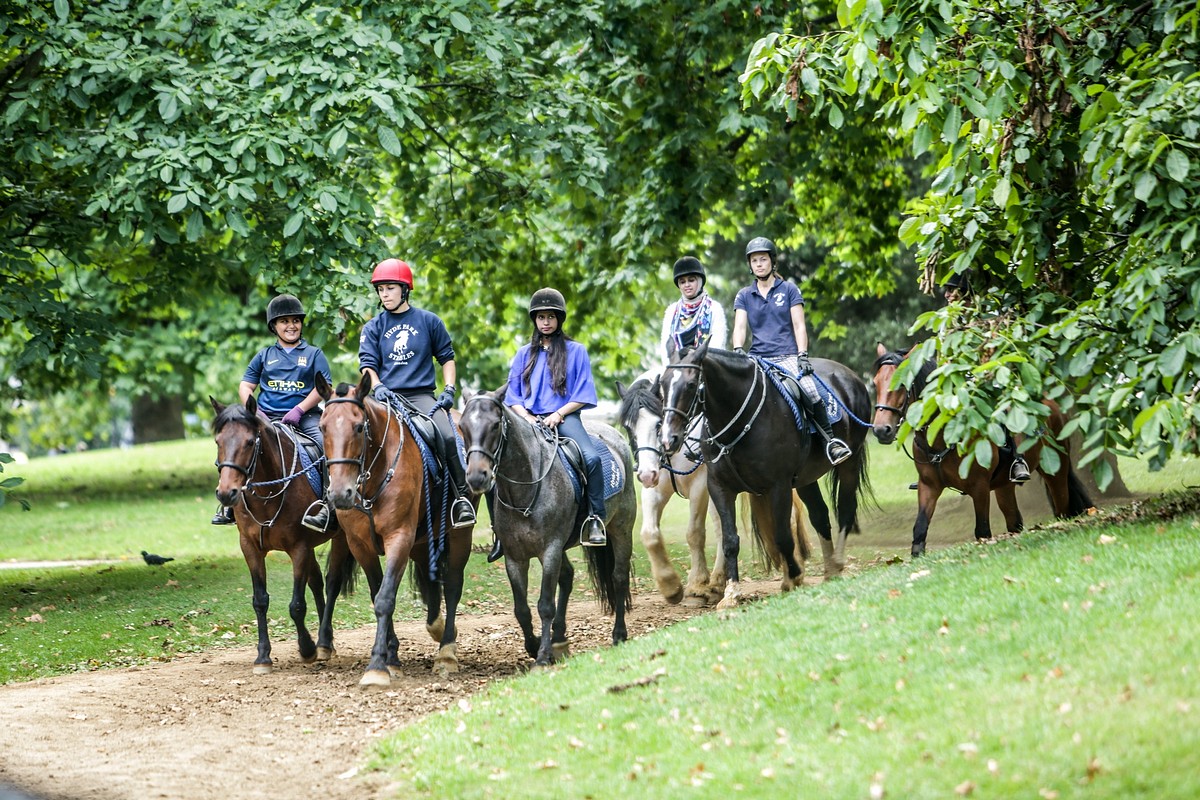 2 bedroom Maisonette, Woods Mews, Mayfair, W1K - Available, Image 19