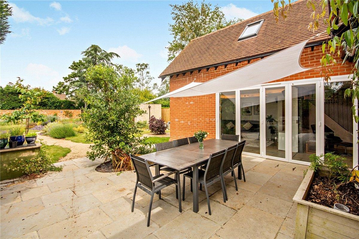 4 bedroom House, Battery End, Newbury, RG14 - Sold STC, Image 18