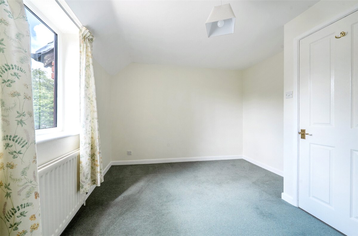 3 bedroom House, Yatesbury, Wiltshire, SN11 - Available, Image 8