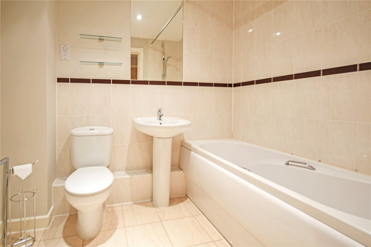 1 bedroom Flat, Warren Close, Cambridge, CB2 - , Image 4