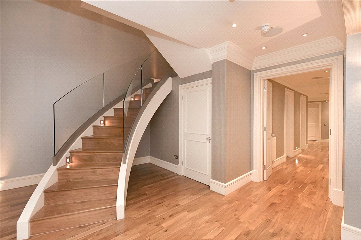 4 bedroom Flat, Upper Grosvenor Street, Mayfair, W1K - Available, Image 21
