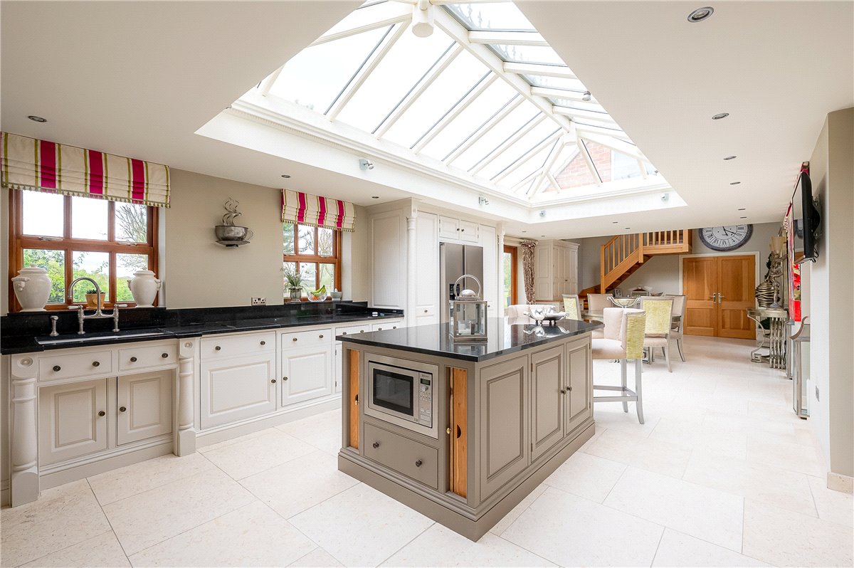 6 bedroom House, Dunnington, York, YO19 - Available, Image 21