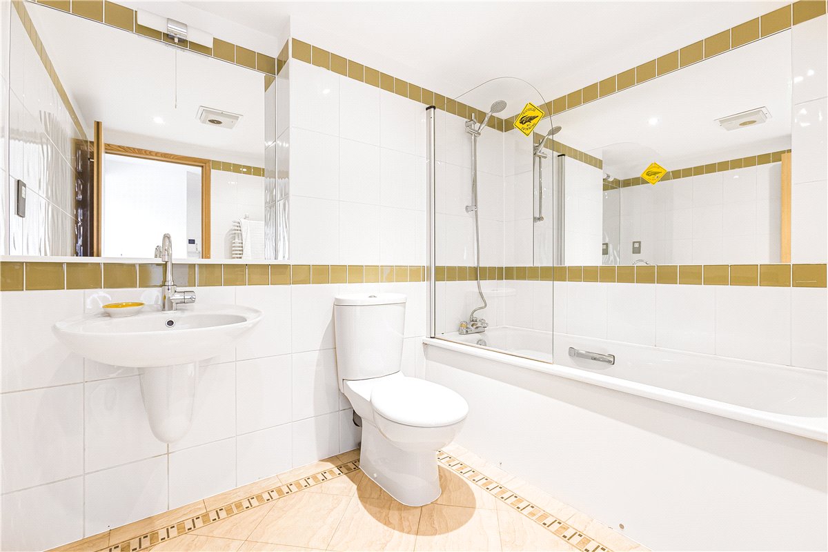 4 bedroom Flat, St. Thomas Street, Oxford, OX1 - Sold, Image 5